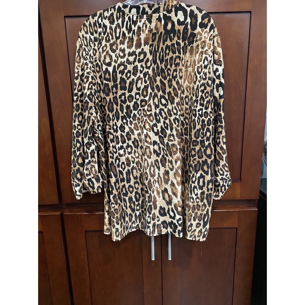 Ava & Grace Womens 3X Leopard Print Tunic Top Roll Tab Sleeve Stretch! - Picture 5 of 13